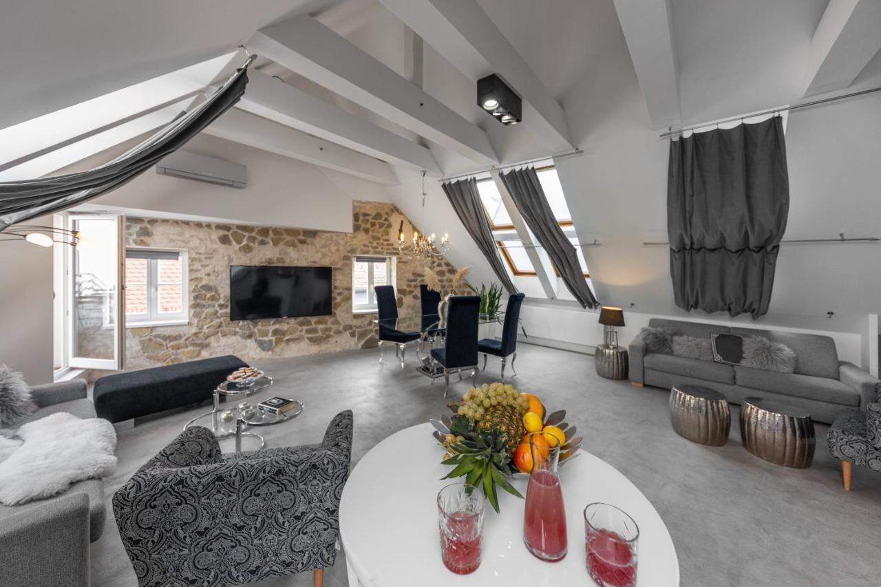 Coco Chanel Boutique Apartment By Goodnite Cz Brno Zewnętrze zdjęcie