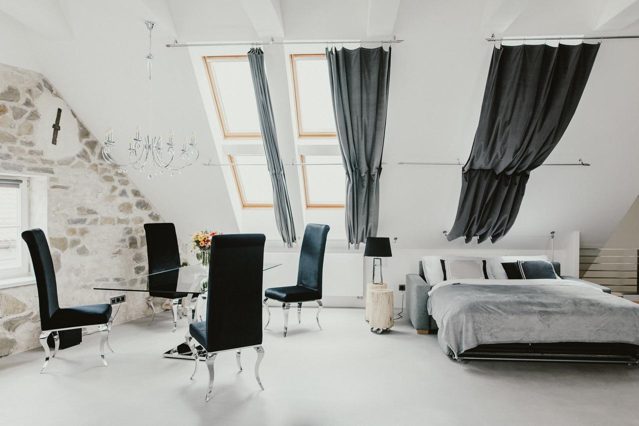 Coco Chanel Boutique Apartment By Goodnite Cz Brno Zewnętrze zdjęcie